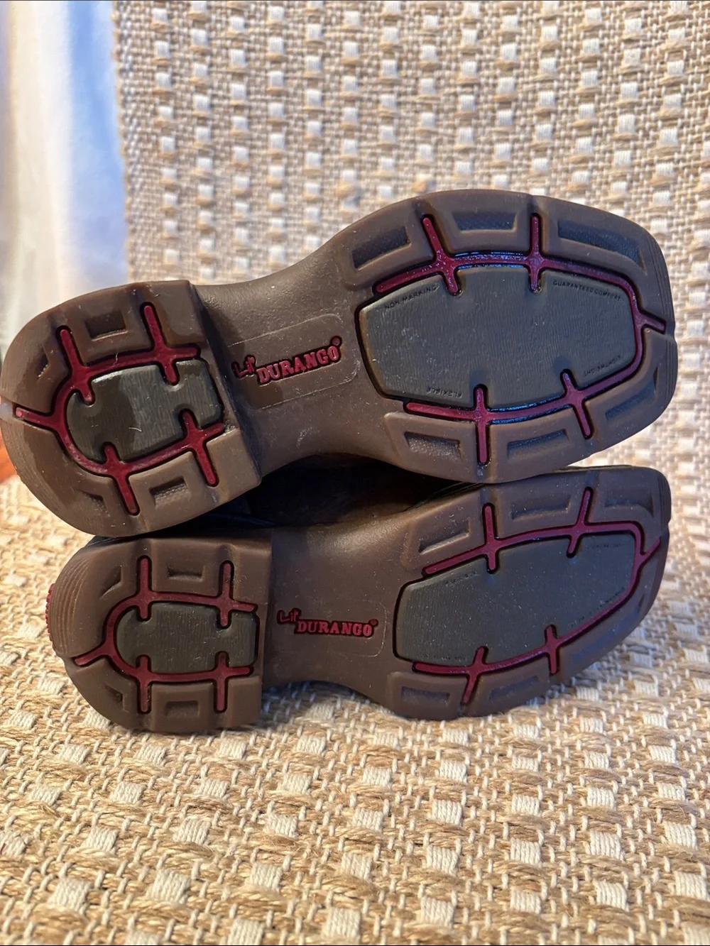 Durango 8” Kids Western Boot Size 10M